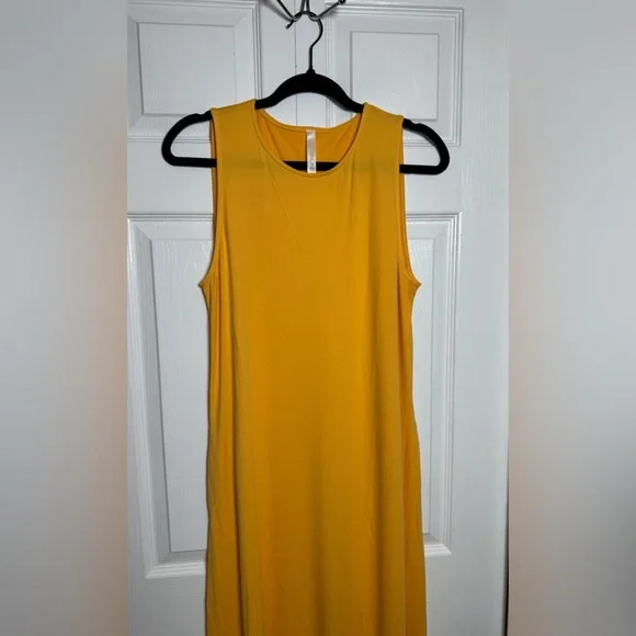 Vibrant Yellow Sleeveless Maxi Dress - Picture 2 of 6